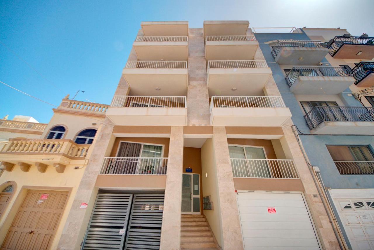Modern Seaside 2 Bedroom Penthouse With Sea Views St. Paul's Bay Esterno foto